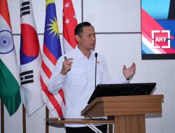 Beri Kuliah Umum di Seskoal, Menteri AHY: Peran TNI AL Penting dalam Tata Ruang Pertahanan Indonesia