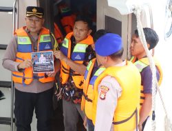 Kapolres Kepulauan Seribu Gelar Pengecekan Kapal Penyeberangan Di Dermaga Marina Ancol