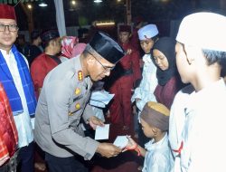 Jalin Silaturahmi Polres Jaktim Hadiri Pelantikan Laskar Adat Betawi Dan Berikan Yankes