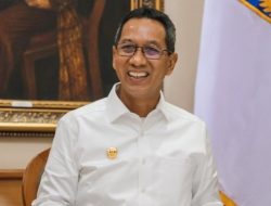 Pj Guberbur DKI Jakarta Heru Budi Bakal Cabut KJP Pelajar Konvoi Bawa Sajam di Jakpus