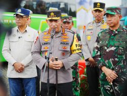 Tindaklanjuti Arahan Presiden, Kapolri Lepas Mudik Gratis Polri Presisi