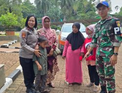 Satuan Pamobvit Polrestro Jaksel Pertemukan Anak Terpisah Dari Orang Tuanya Saat Berwisata