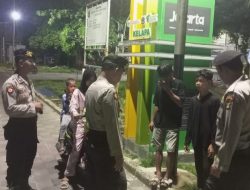 Wujudkan Keamanan Pasca Pemilu 2024 Kapolsek Kepulauan Seribu Utara Pimpin Patroli Malam