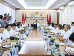 Menteri AHY Pimpin Rapat untuk Evaluasi Kinerja