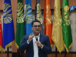 Seminar Nasional FIP Universitas Negeri Surabaya (UNESA): Membangun Masa Depan Bangsa dengan Pemuda, Teknologi, dan Komitmen Kebangsaan
