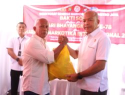 Dirresnarkoba PMJ Gelar Baksos Dalam Rangka Hari Bhayangkara Ke-78 dan Hari Anti Narkoba Internasional 2024 di Menteng Tenggulun Jakpus