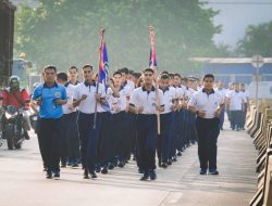 DEMI MENJAGA KEBUGARAN TUBUH, PRAJURIT KOLINLAMIL LAKSANAKAN LARI KELUAR KSATRIAN