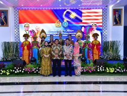 JALIN KEBERSAMAAN ANTAR NEGARA MELALUI GALA DINNER