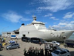 SANDAR DI PELABUHAN SEMAYANG, KRI BAC-593 DUKUNG PASUKAN KE IKN