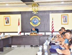 SAMAKAN PERSEPSI, DANLANTAMAL I PIMPIN RAPAT STAF LANTAMAL I