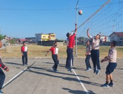 KOMANDAN SATLINLAMIL 3 SAMPAIKAN PENEKANAN KASAL MELALUI JAM KOMANDAN