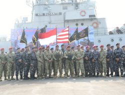 Danlantamal XII Hadiri Penyematan Brevet Manusia Katak di Pondok Dayung