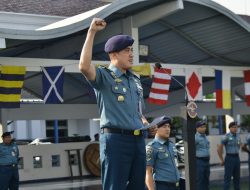 BERTINDAK SEBAGAI IRUP, KA AKUN KOLINLAMIL TEKANKAN UNTUK SENANTIASA MENGECEK MASA KENAIKAN GAJI BERKALA