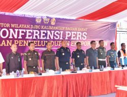 Kadiskum Lantamal XII Hadiri Konferensi Pers Penindakan Ekspor Rotan DJBC Kalimantan Bagian Barat dan Bea Cukai Pontianak