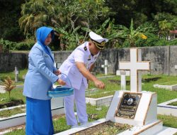 Sambut HUT Ke-79 TNI AL, Lanal Nias Gelar Upacara Ziarah dan Tabur Bunga di TMP Kota Gunungsitoli