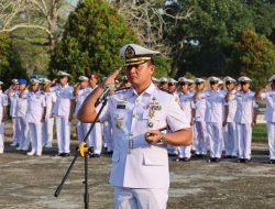 DALAM RANGKA MENYAMBUT HUT TNI ANGKATAN LAUT KE-79, LANAL DUMAI GELAR UPACARA ZIARAH DI TAMAN MAKAM PAHLAWAN