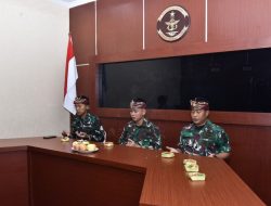 MEMOHON KELANCARAN PADA PUNCAK PERINGATAN HARI JADINYA YANG KE-79, TNI AL GELAR DOA BERSAMA SERENTAK