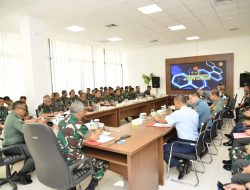 KEPALA STAF KOLINLAMIL HADIRI RAPAT KESIAPAN HUT KE-79 TNI TAHUN 2024