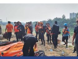 Tim Inafis Polda Metro Jaya Identifikasi 7 jenazah yang di temukan dari Kali Bekasi