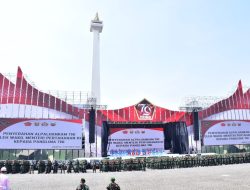 MENJELANG HUT KE-79 TNI, WAMENHAN SERAHKAN 769 UNIT ALPALHANKAM KEPADA TNI