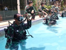 SATLINLAMIL 2 GELAR LATOPSMATLA DENGAN MATERI RENANG MILITER