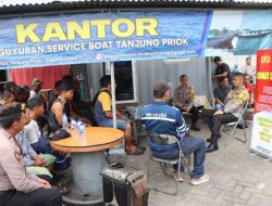 Kapolres Pelabuhan Tanjung Priok Gelar Jumat Curhat Jaga Kamtibmas Pilkada Damai dan Cegah Tawuran