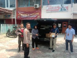 Polsek Kemayoran melakukan Pengamanan Pendistribusian Logistik Pilgub – Wagub DKI Jakarta Tahun 2024