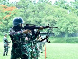 PRAJURIT SATLINLAMIL 1 PERTAJAM KEMAMPUAN MENEMBAK