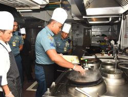 TINGKATKAN KEMAMPUAN, JURU MASAK KRI JAJARAN KOLINLAMIL IKUTI PELATIHAN
