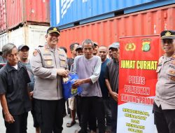 Polres Pelabuhan Tj Priok, Berbagi Berkah di Jumat Curhat
