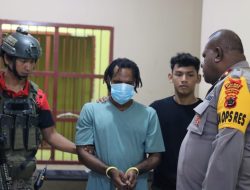 Satu Komplotan KKB Pimpinan Aske Mabel, Nikson Matuan, Digiring ke Polda Papua