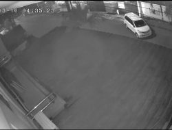Pencurian Mobil Terekam CCTV di RW 011 TSI Durikosambi