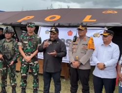 Bupati Yahukimo Bantah Isu Keterlibatan TNI-Polri Jadi Guru dan Nakes, Juga Siap Mundur Jika Terbukti