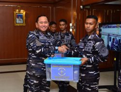 SAMBUT IDUL FITRI, KOLINLAMIL BERSAMA BANK BNI BAGIKAN PAKET LEBARAN UNTUK PRAJURIT