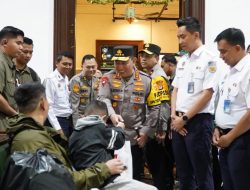 Tinjau Stasiun Tugu DIY, Kapolri : Mudik Gunakan Kereta Api Bisa Jadi Alternatif