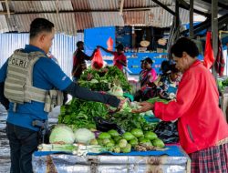 Sinergi dengan Warga, Ops Damai Cartenz-2025 Pastikan Yalimo Tetap Damai