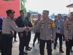 Kapolres Metro Jakarta Timur Tinjau Pengamanan TMII dalam Operasi Ketupat Jaya 2025
