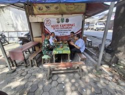 BHABINKAMTIBMAS CILANGKAP AJAK WARGA NGOPI KAMTIBMAS, CEGAH CURANMOR, NARKOBA, DAN TAWURAN REMAJA