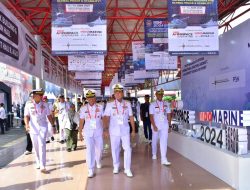 PANGLIMA KOLINLAMIL HADIRI PEMBUKAAN INDO DEFENCE EXPO AND FORUM