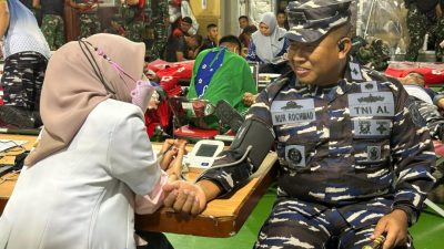 SEMARAK HUT KE-64 KOLINLAMIL, SATLINLAMIL 3 IKUTI AKSI DONOR DARAH DI KRI BANJARMASIN-592