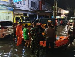 Polres Tangsel Gerak Cepat Tanggapi Banjir: Polri Hadir Untuk Masyarakat