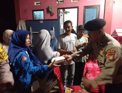 Peduli Korban Banjir Cipinang Melayu, Ditsamapta Polda Metro Jaya Salurkan Bantuan Makanan