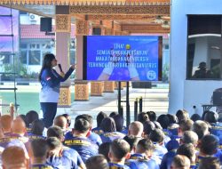 PRAJURIT DAN PNS KOLINLAMIL ANTUSIAS IKUTI PENYULUHAN KESEHATAN TENTANG VARIAN BARU COVID-19 DAN PENTINGNYA PHBS