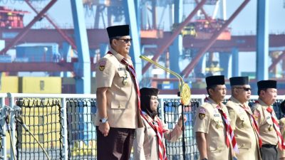 PERINGATI HARI PRAMUKA KE-64, KWARNAS GELAR TABUR BUNGA DI ATAS KRI DR. RADJIMAN WEDYODININGRAT