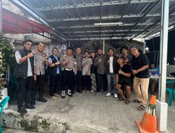 Empati Personel Polda Metro Jaya, Sambangi Rumah Duka Alm. Affan Kurniawan di Menteng