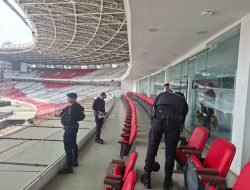 Brimob Polda Metro Jaya Sterilisasi Jelang Konser Dewa 19 ft. All Stars 2.0 di GBK