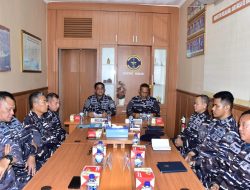 Inspektur Kolinlamil Resmi Membuka Taklimat Awal Audit Kinerja Itkolinlamil TA 2025 Di Spers Dan Disminpers Kolinlamil