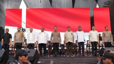 Brimob Polda Metro Jaya Laksanakan Pelayanan Apel Akbar Kebangsaan Buruh Indonesia di Cikarang
