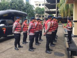 Brimob Polda Metro Jaya Laksanakan Apel Siaga dan Patroli SAR, Siap Hadapi Potensi Banjir di Musim Hujan