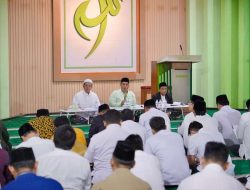 Lewat Pengajian Bulanan, Menteri Nusron Ajak Jajaran Meraih Berkah dan Menambah Ilmu Agama